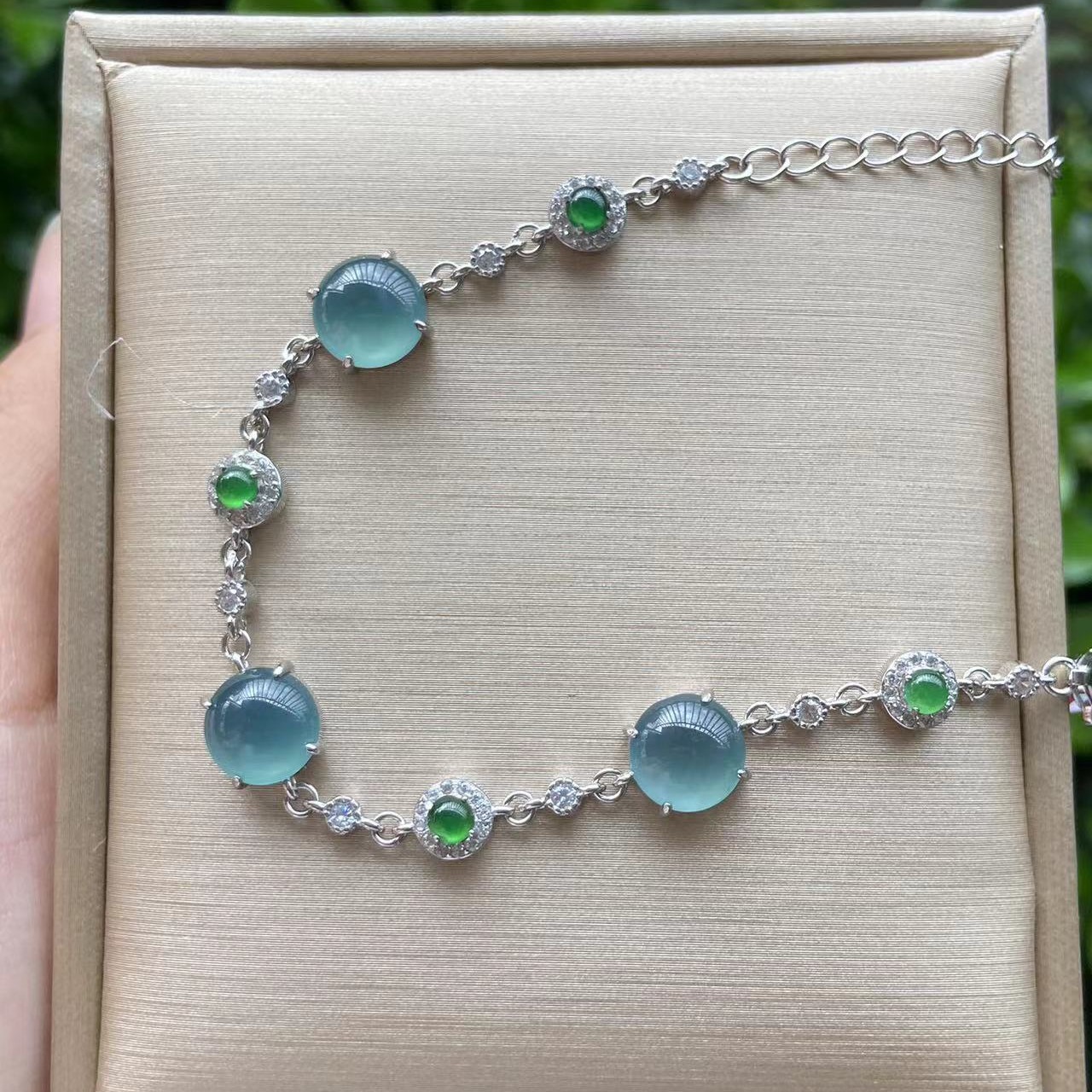 天然A货翡翠冰种蓝冰蛋面S925银镶时尚百搭潮流裸石蛋面8mm 3.5mm