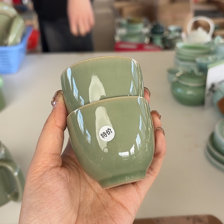 龙泉云间青瓷小米茶器