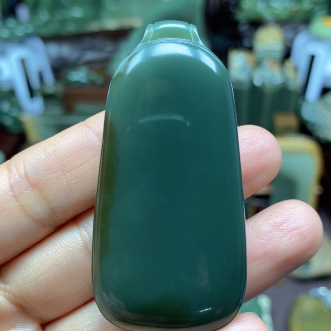 岫岩老玉（透闪石质玉）未镶嵌把件