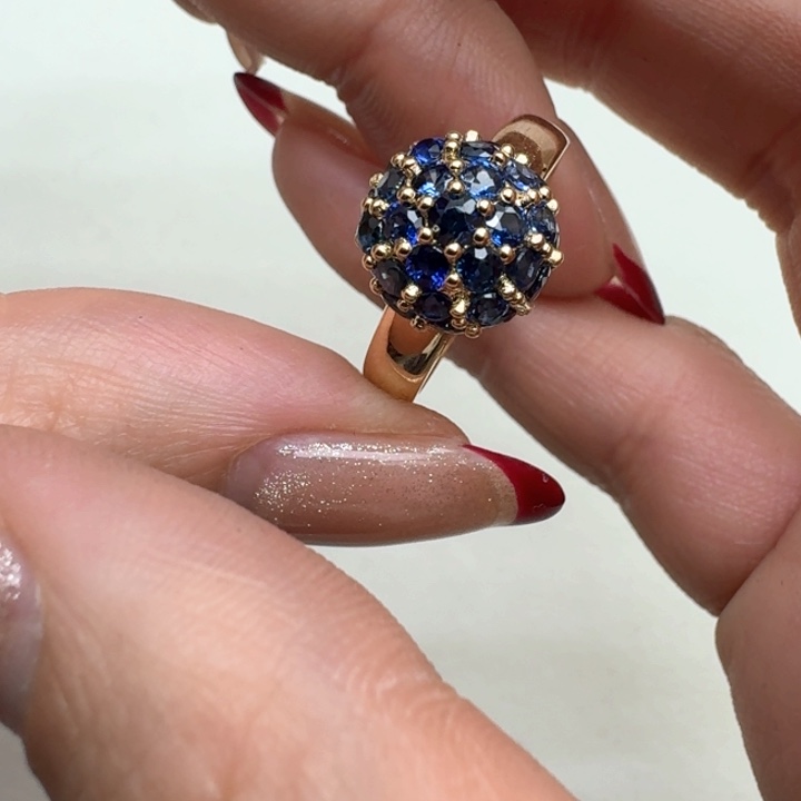 蓝宝石戒指18K金镶嵌