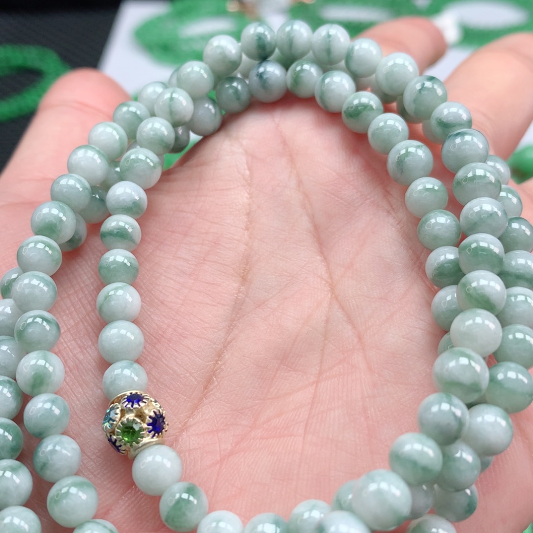 翡翠手链未镶嵌翡翠