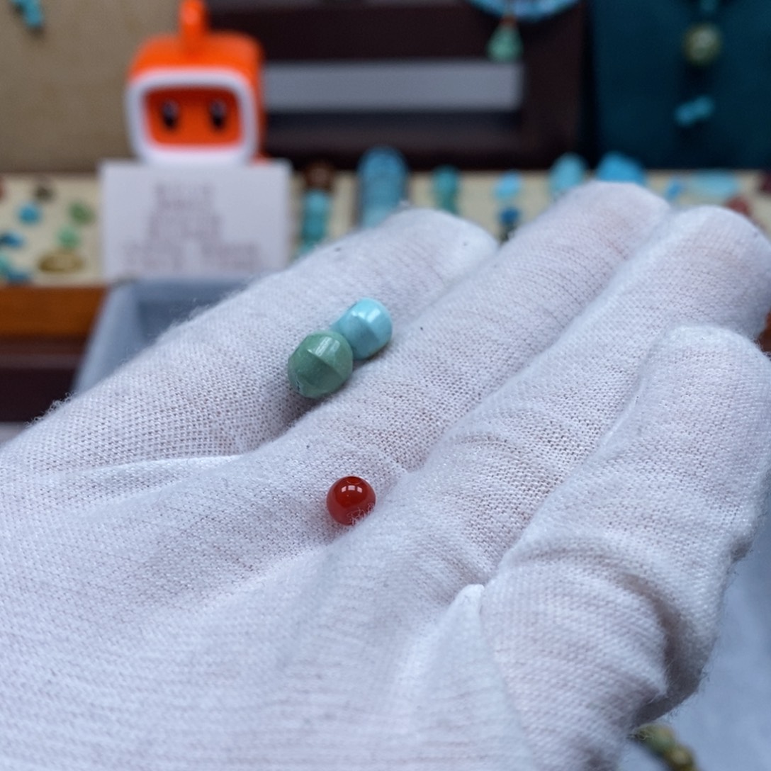 未镶嵌配饰南红玛瑙