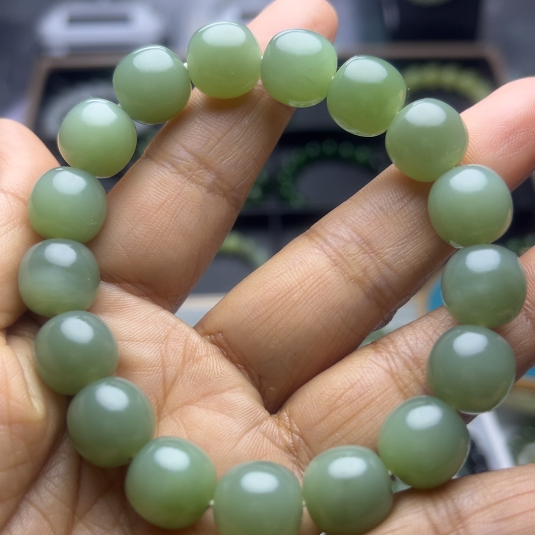 和田玉（碧玉）未镶嵌手串