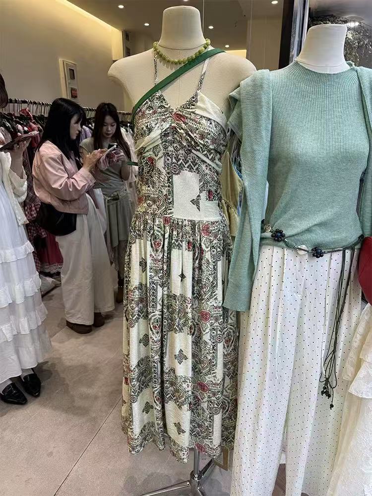 设计感小众复古法式海边度假风长裙