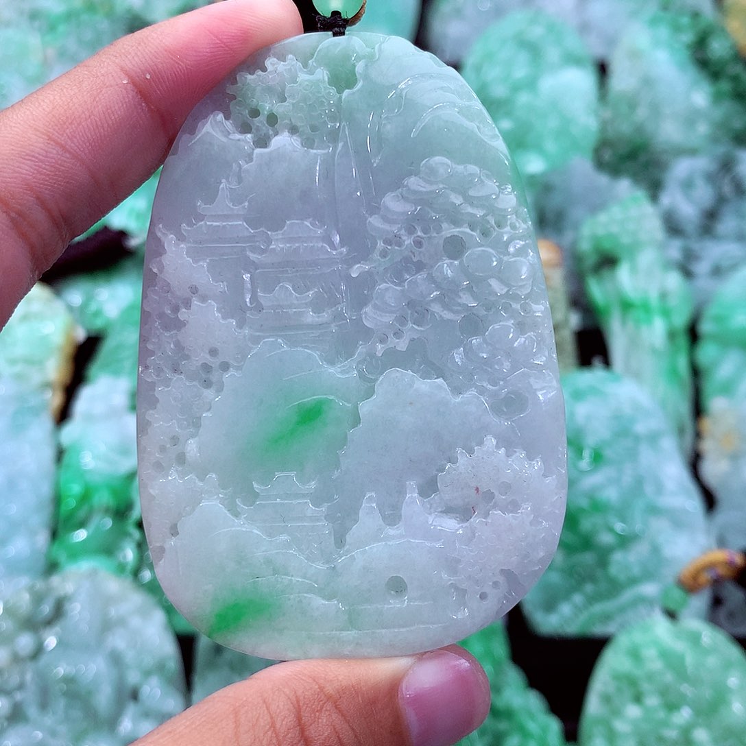 吊坠(不含链)未镶嵌翡翠