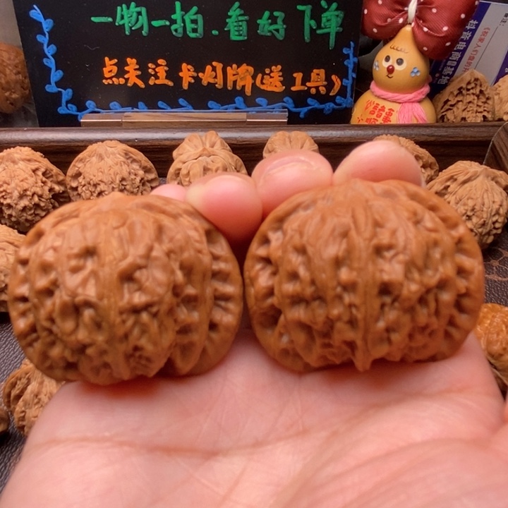 文玩核桃吊坠战鼓39全