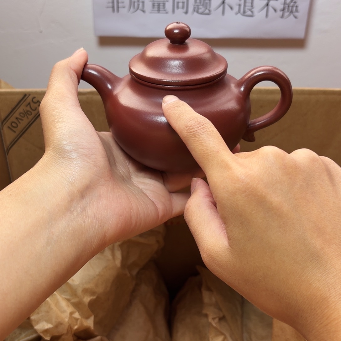 甄选宜兴本土紫砂壶