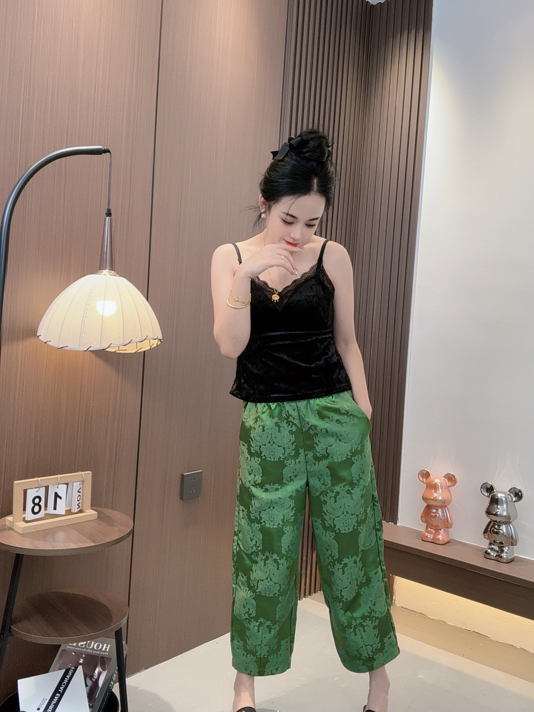 高腰保暖松紧腰卫裤提花秋季印花织锦设计师萝卜裤727百搭复古