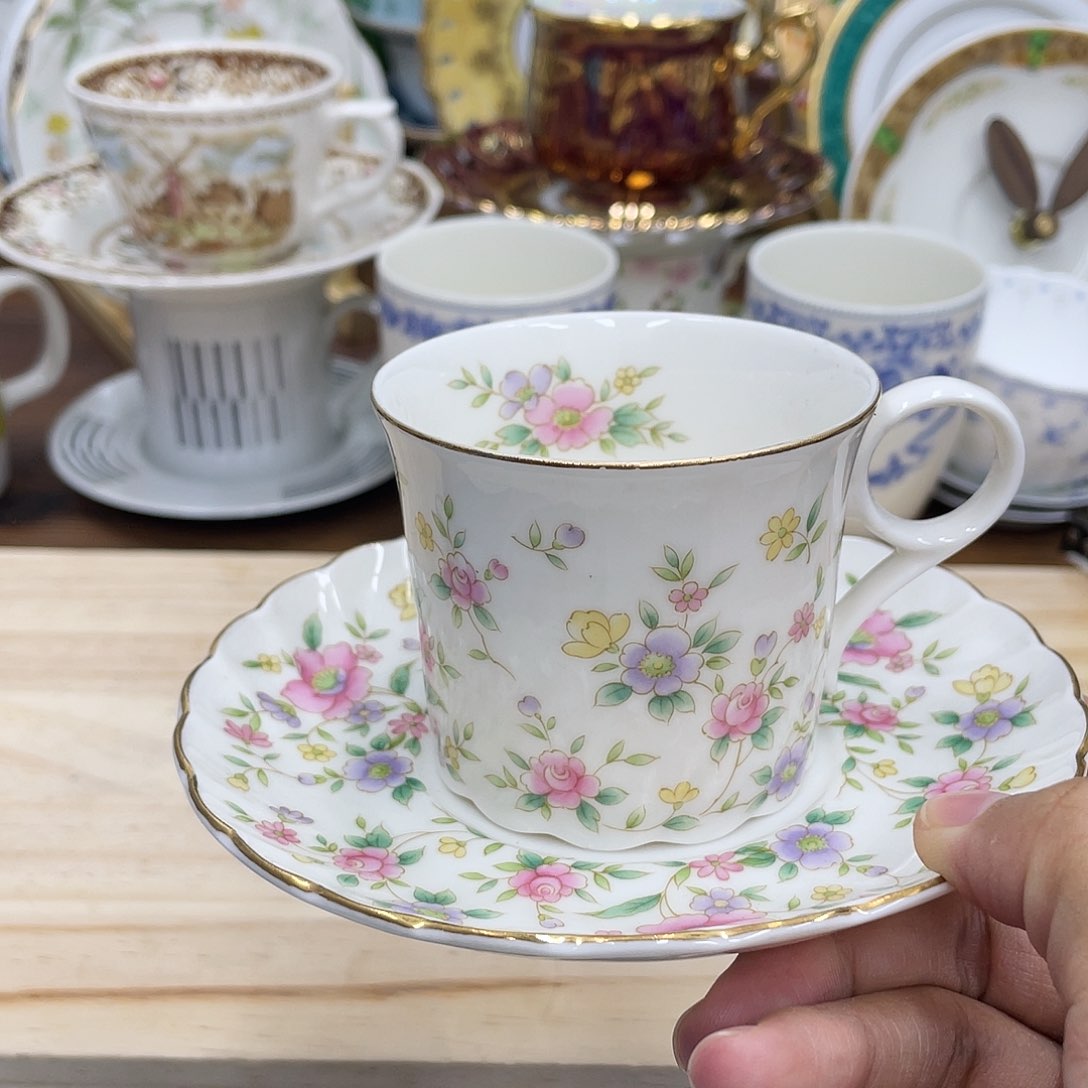 鹿屋家的美丽咖啡杯