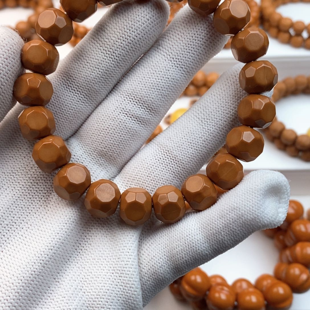 猴头核桃吊坠悠*钻石