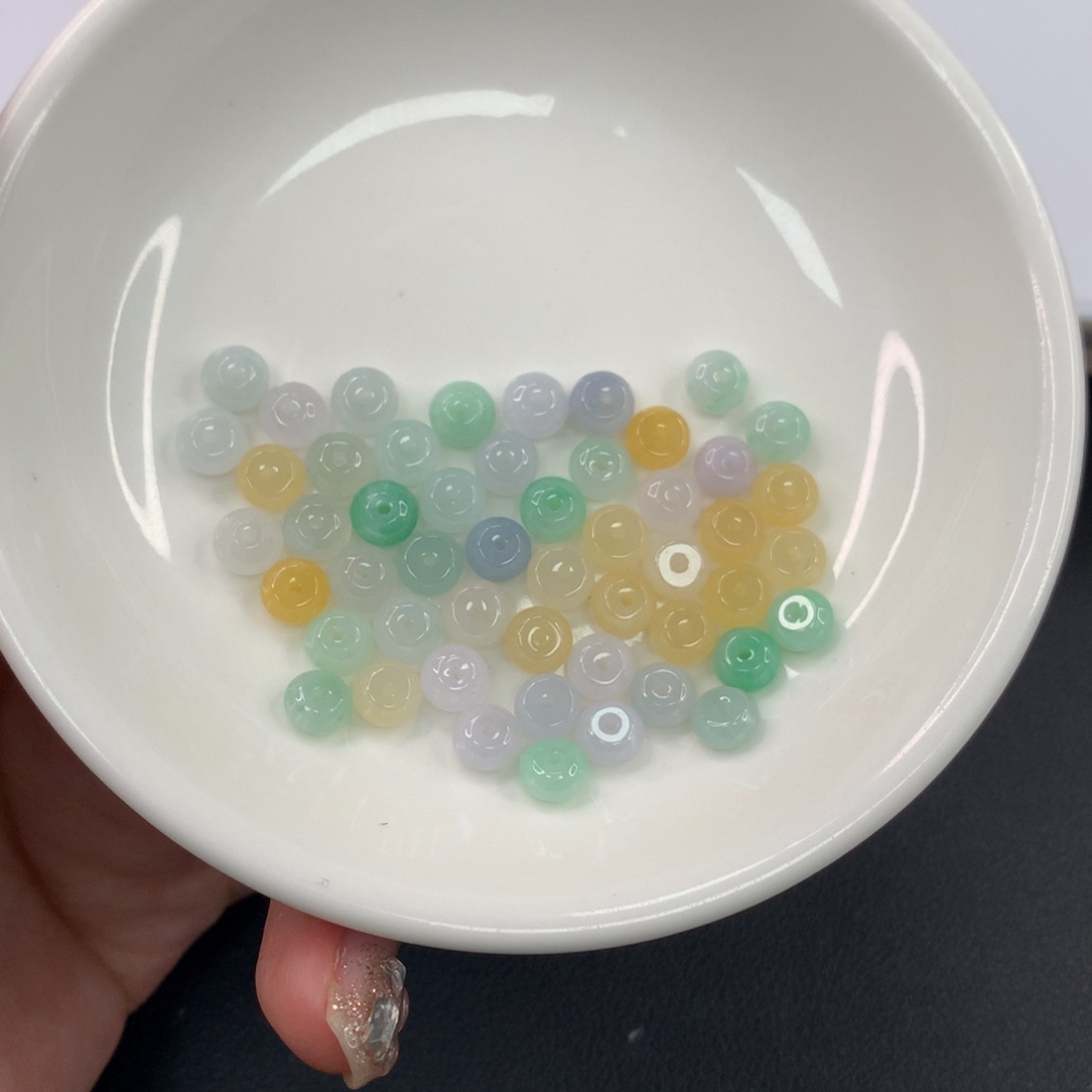 翡翠散珠翡翠散珠DIY手串多样性自发