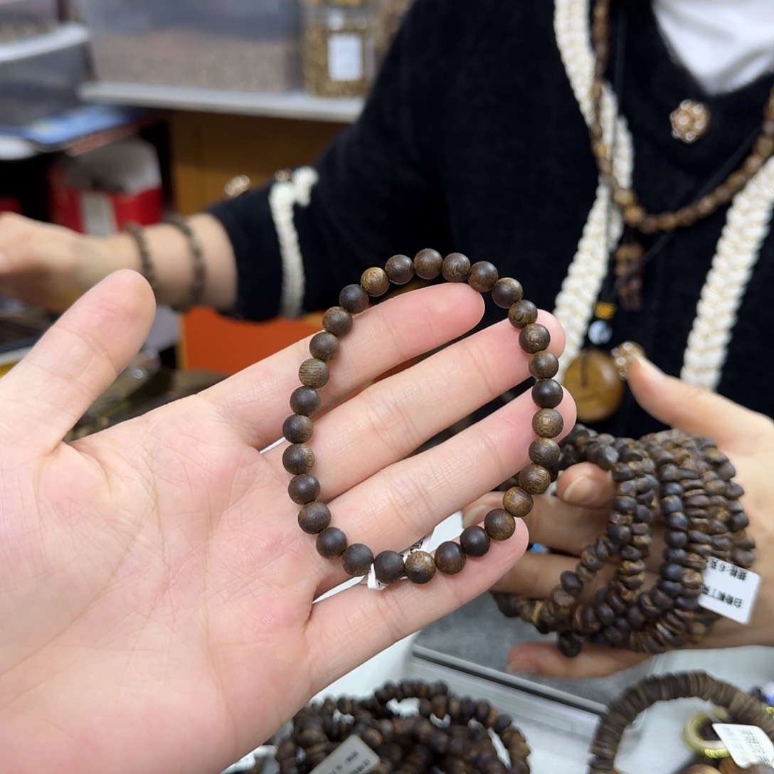 沉香木手串白棋沉水单圈 0.6-5 克多样性发一