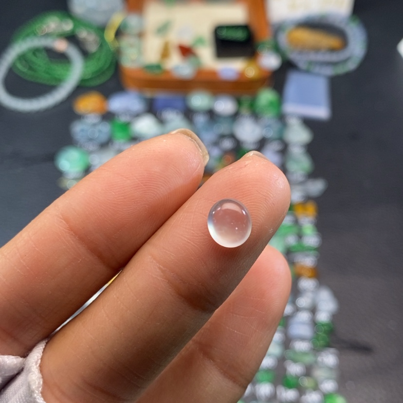 【闪购商品】翡翠挂件未镶嵌蛋