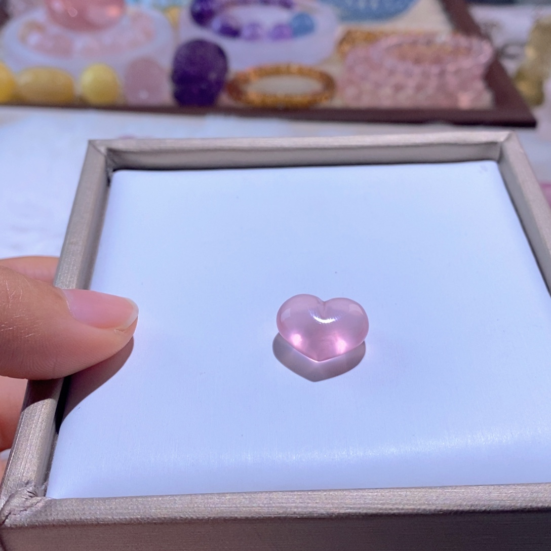 P***M未镶嵌水晶珠宝半成品水晶不退换