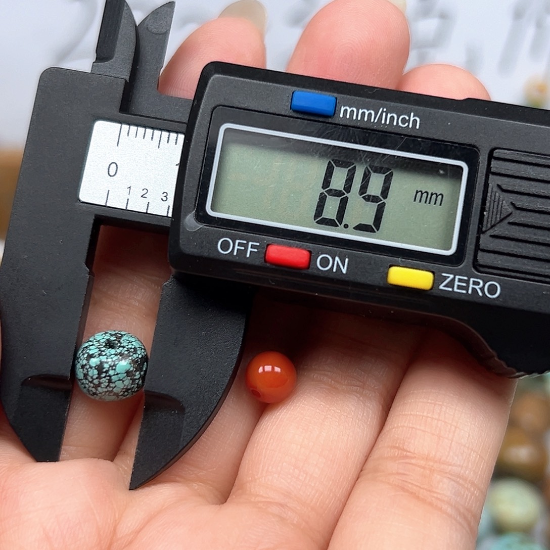 南红玛瑙未镶嵌珠宝奇石