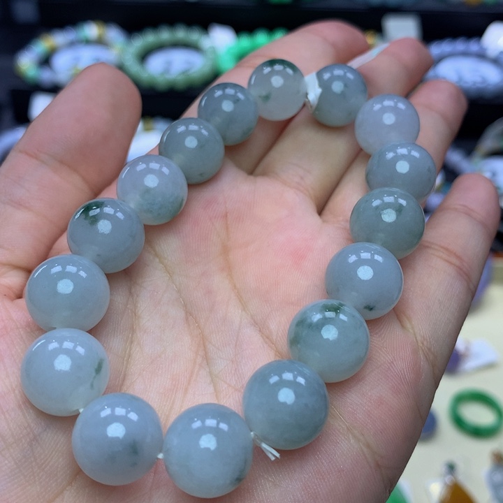 未镶嵌翡翠手串翡翠