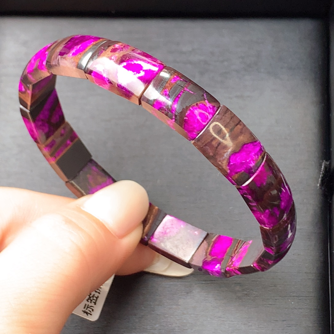 苏纪石（舒俱来）未镶嵌丝绒手牌