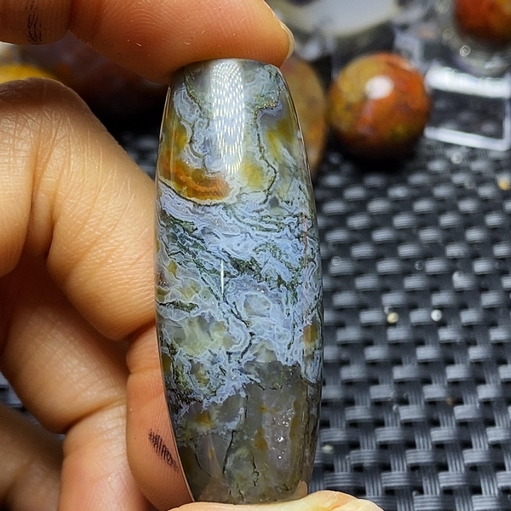 五***哥玛瑙/玉髓未镶嵌颈饰