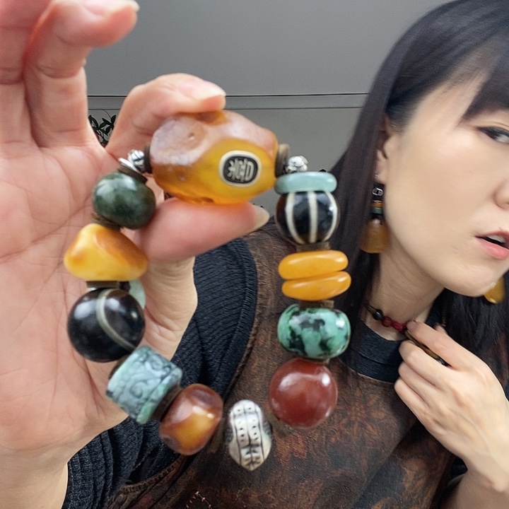 蜜蜡手串未镶嵌如*手串