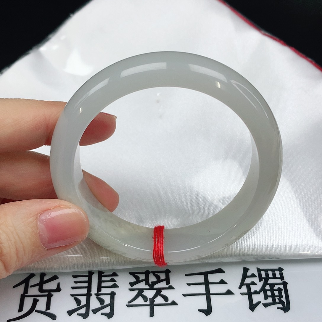 翡翠手镯未镶嵌806正