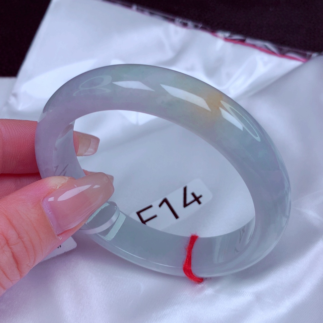 翡翠未镶嵌手镯手镯