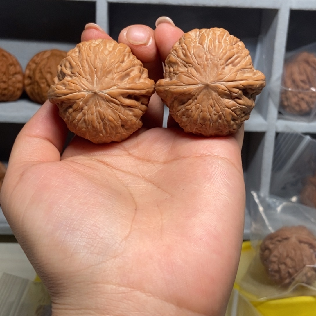 吊坠文玩核桃全品42铁锤妹妹