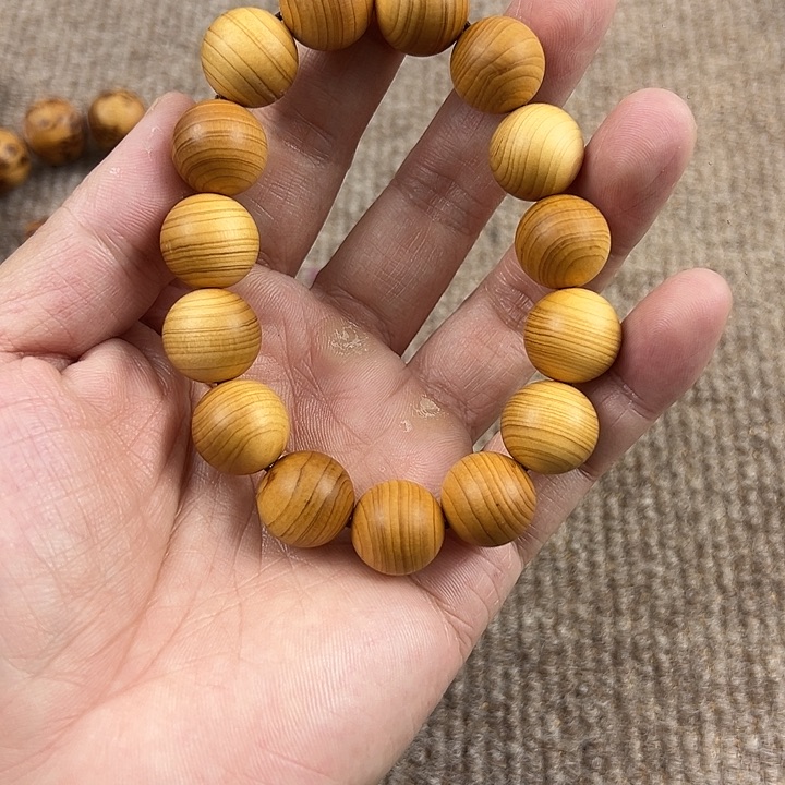 木太行崖柏1.5。。。。。。抛光。。。。