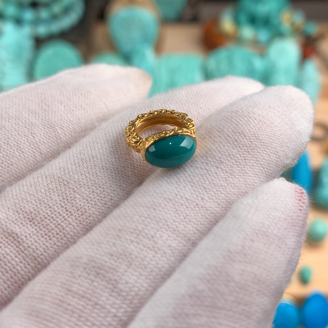 绿松石18K金镶嵌精品配饰