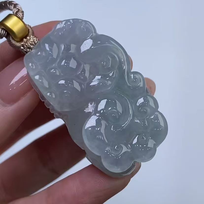 294769/天然缅甸翡翠A货貔貅   多样性一件发