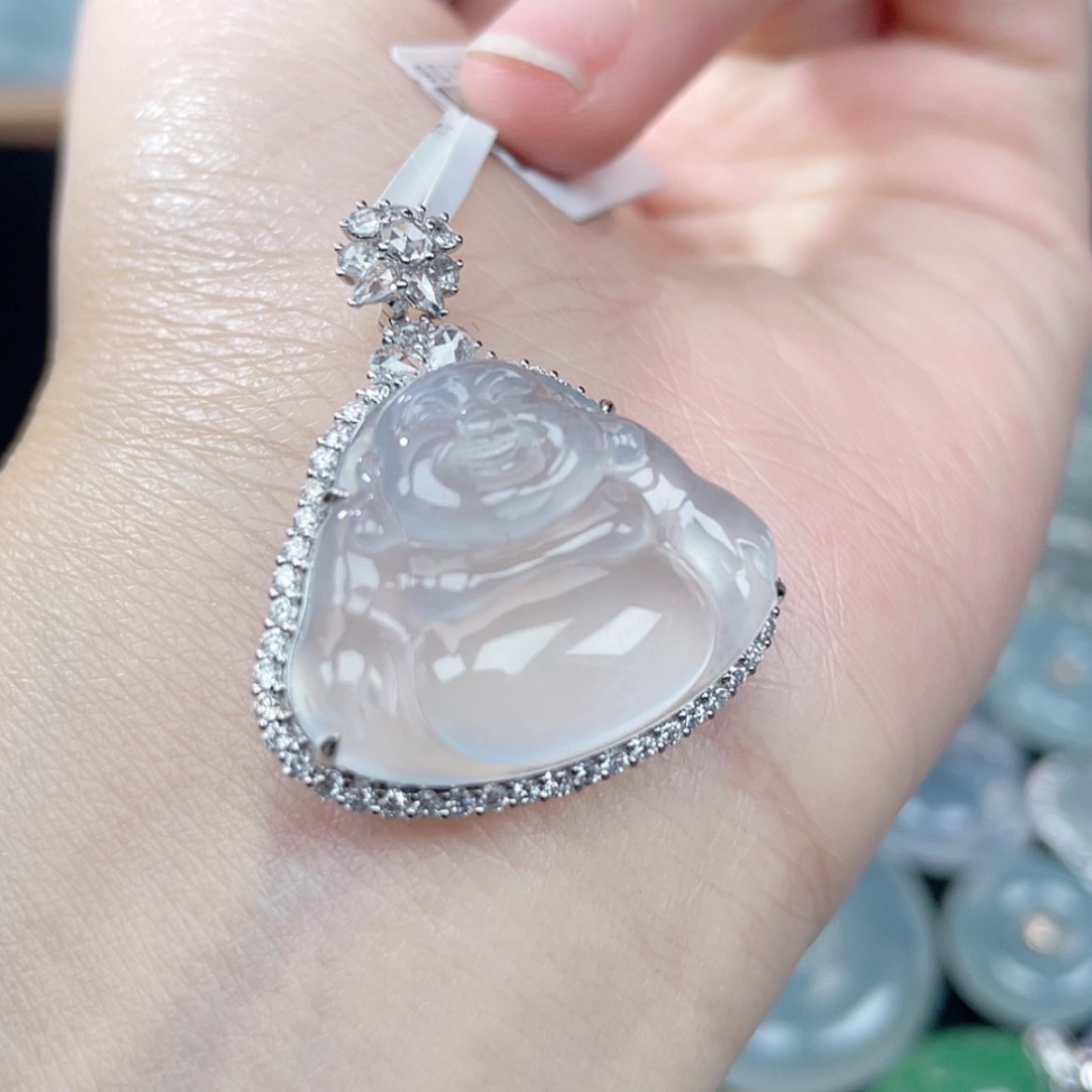 【闪购商品】翡翠颈饰18K金镶嵌翡翠