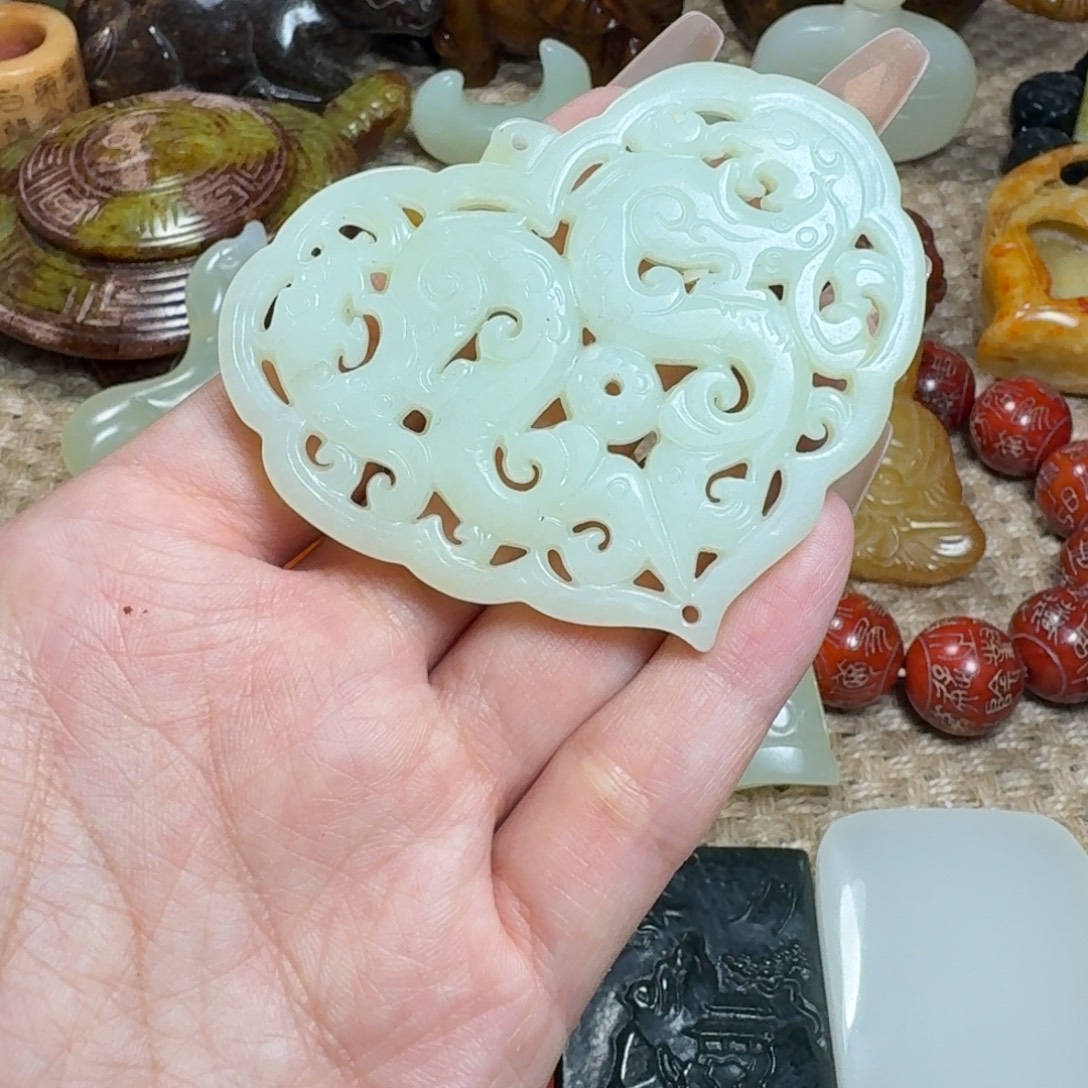白玉菩提吊坠挂件