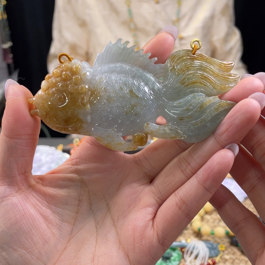 翡翠颈饰未镶嵌代编织