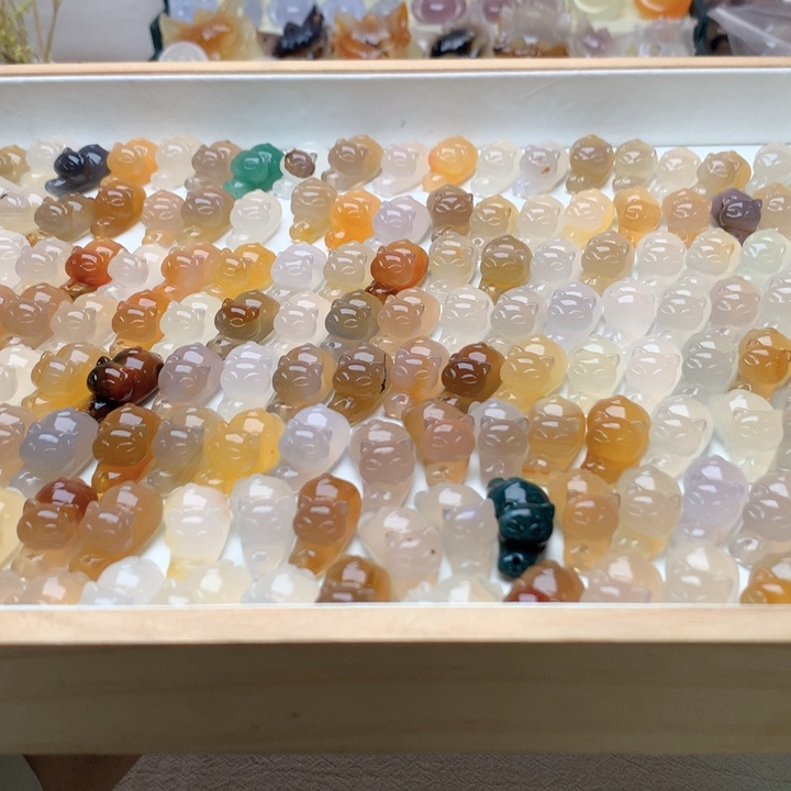 玛瑙/玉髓未镶嵌玛瑙福利趴趴猫/只