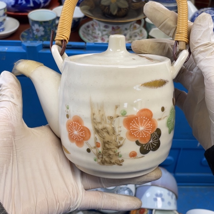 陶瓷他家瓷器真美…开播了