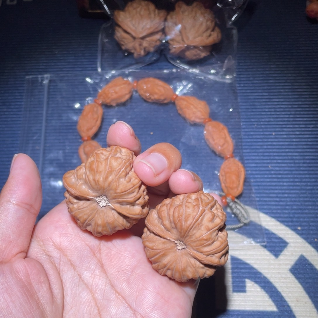 未***来文玩核桃吊坠门头沟元宝39