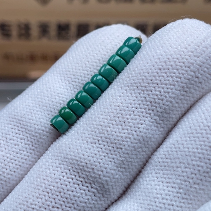 绿松石未镶嵌珠宝奇石4.4