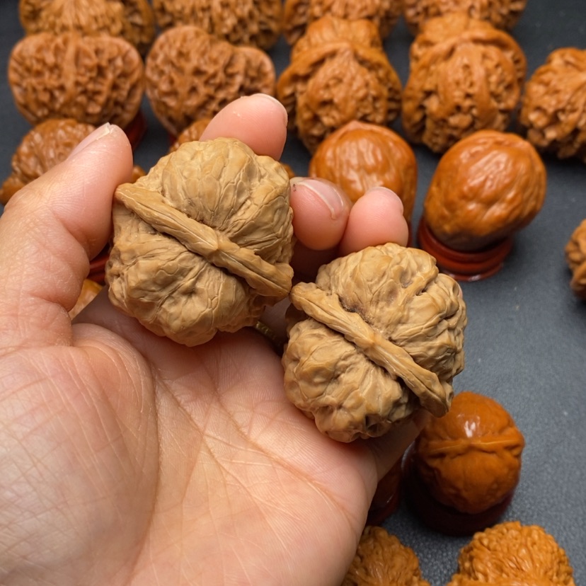 【闪购商品】文玩核桃把件40蛤蟆