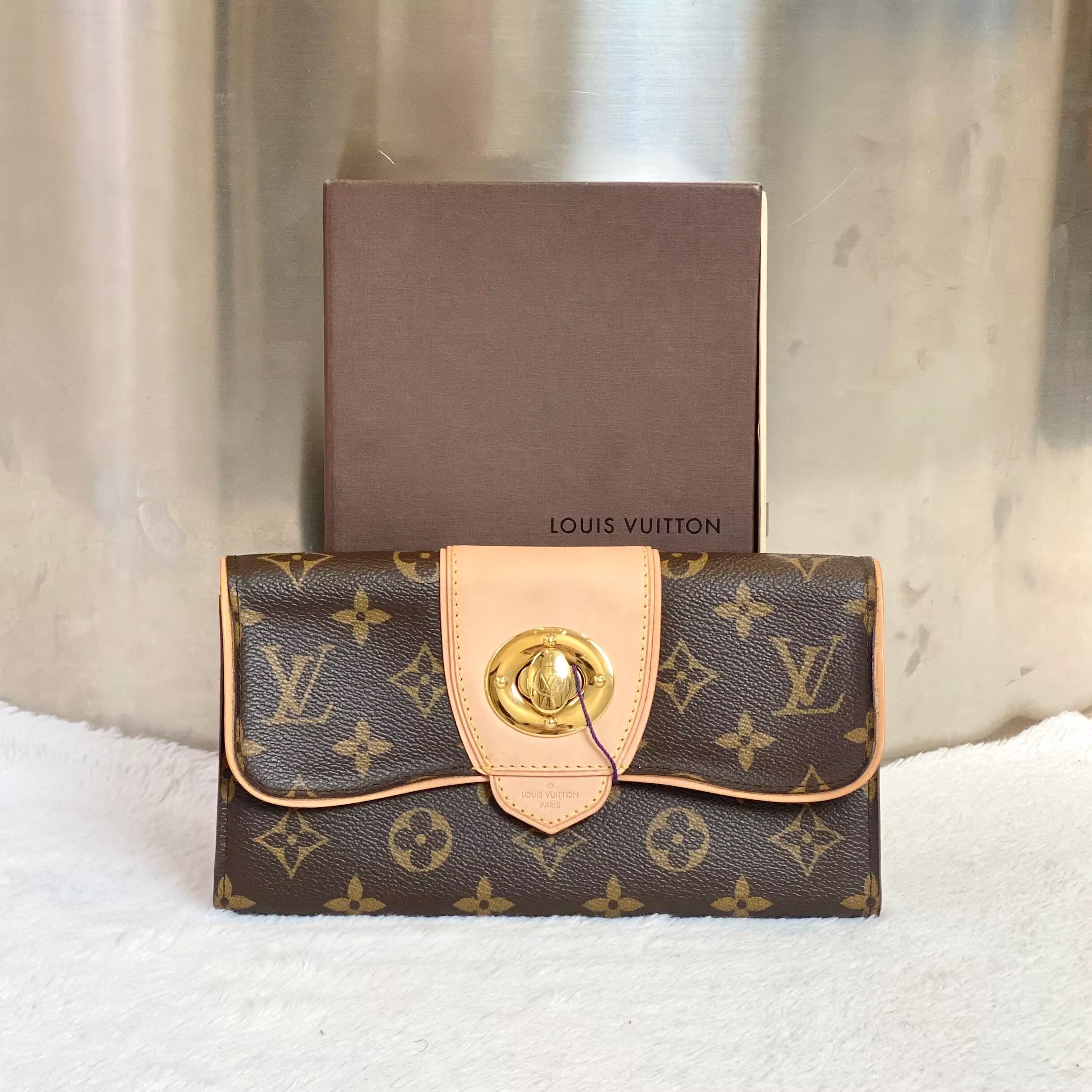 99新 LouisVuitton/路易威登 古有98新LV老花金扣钱包7924