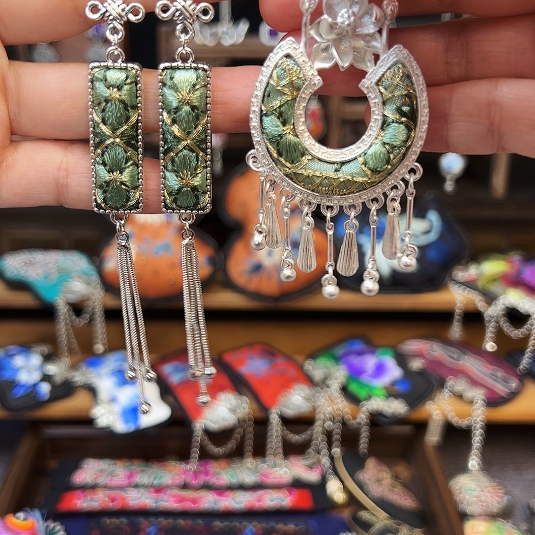 织绣手工刺绣工艺品