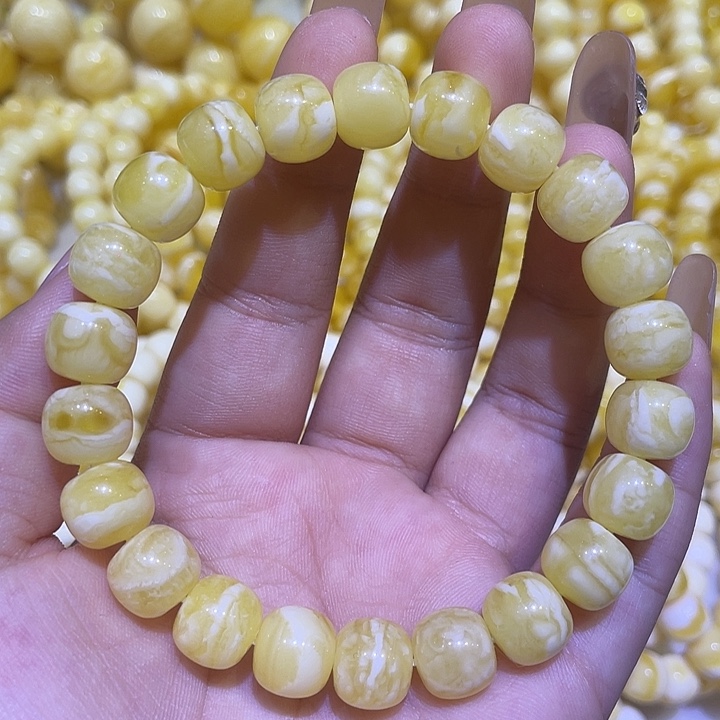 琥珀未镶嵌珠宝奇石10.5m