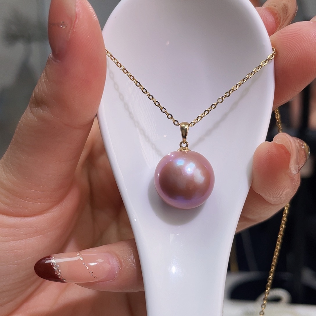 淡水珍珠颈饰18K金镶嵌