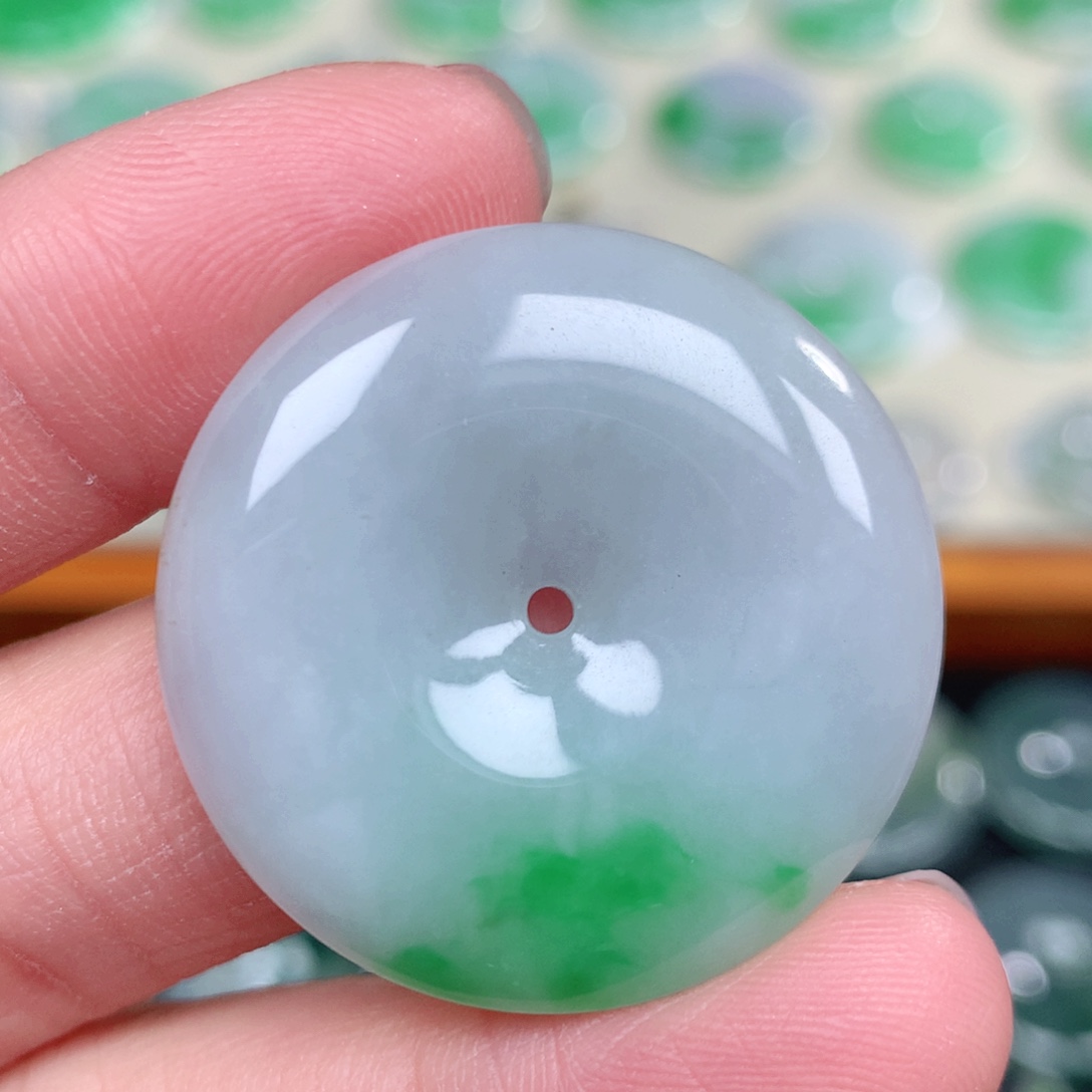 翡翠未镶嵌颈饰31-5.8