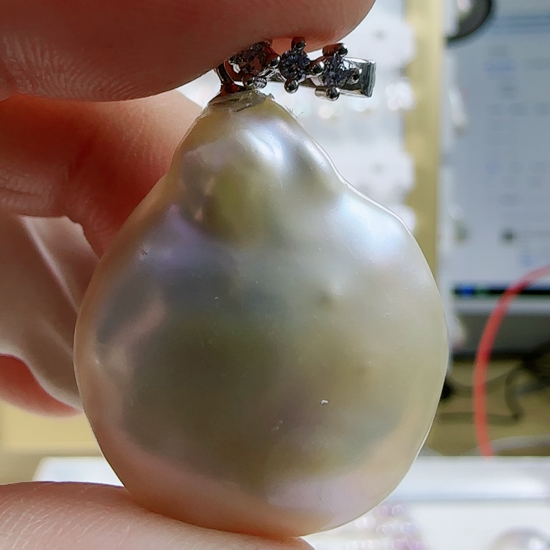 淡水珍珠吊坠（特价有瑕）银S925镶嵌