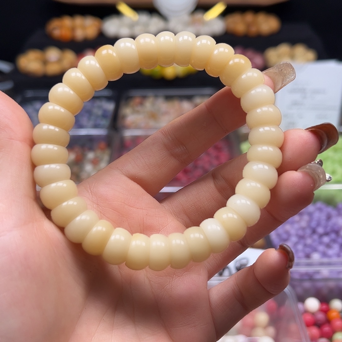 手串菩提根/象牙果卡13玉化金饭碗，2条