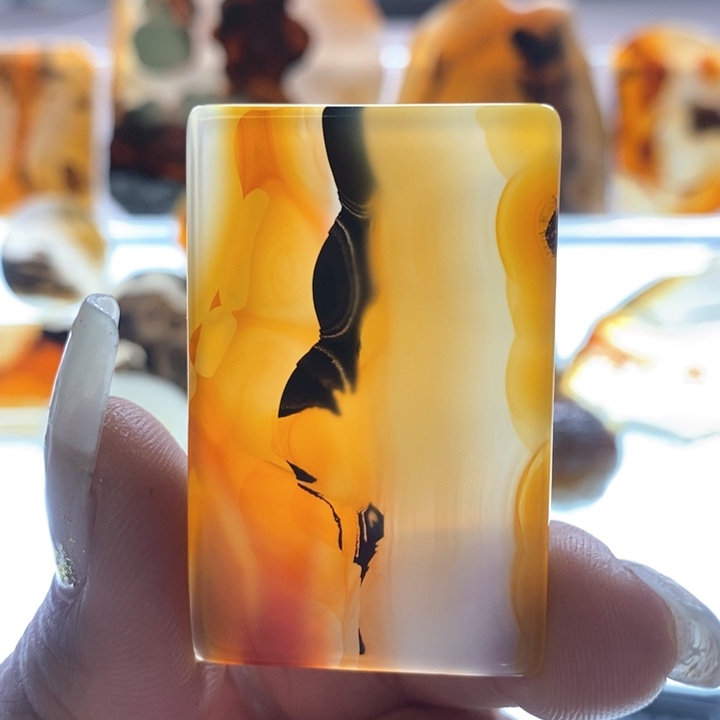 玛瑙/玉髓颈饰未镶嵌