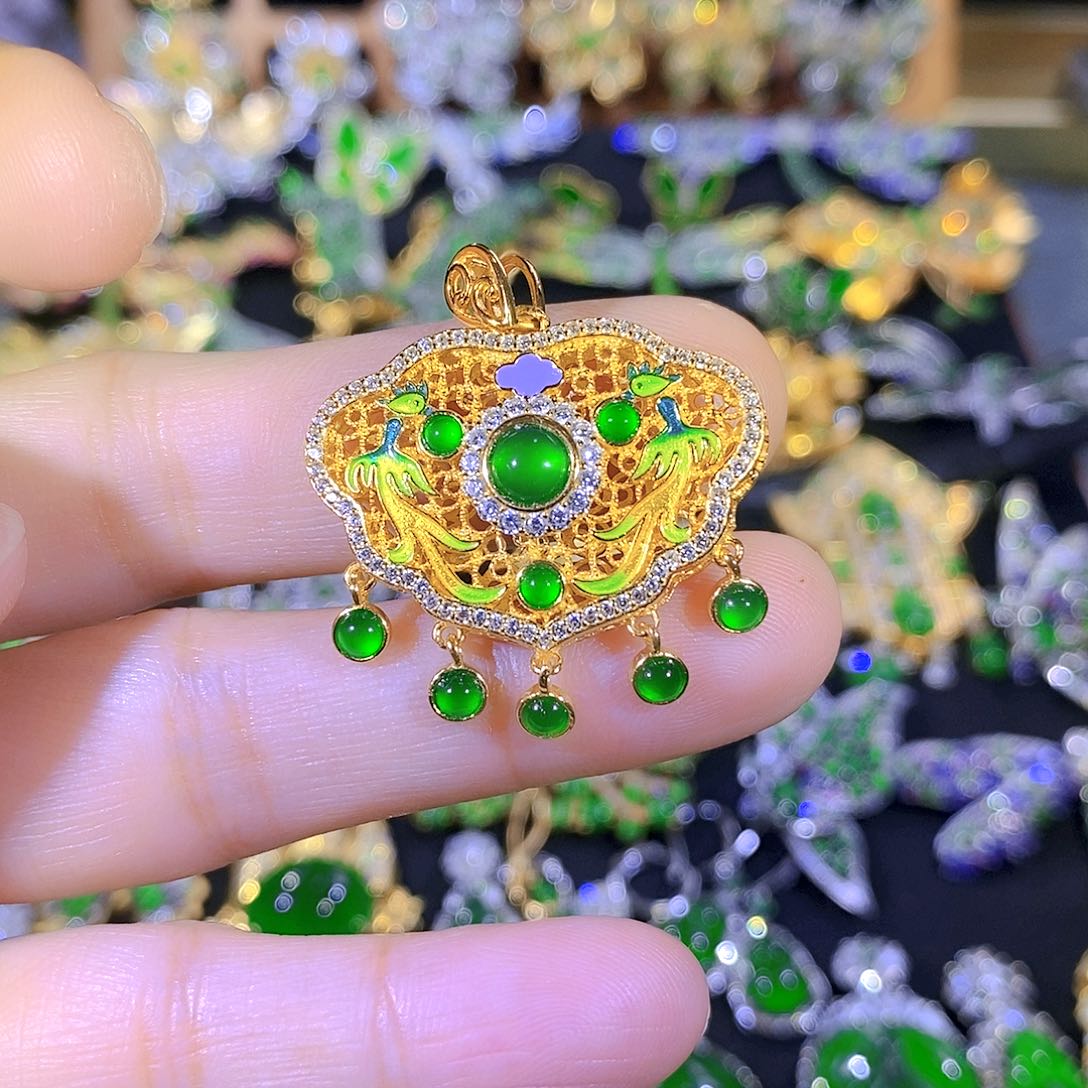 吊坠(不含链)银S925镶嵌翡翠