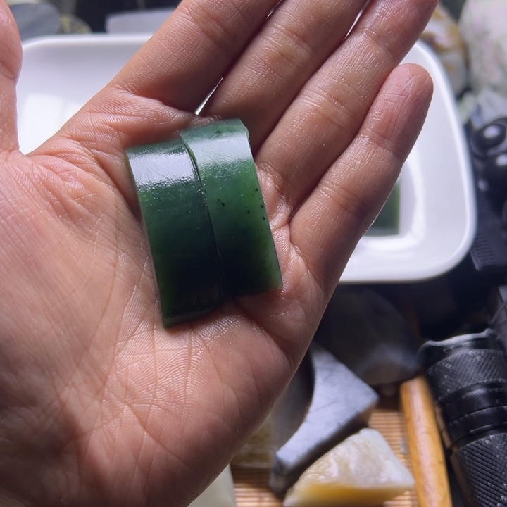 时***和田玉（糖玉）未镶嵌珠宝半成品