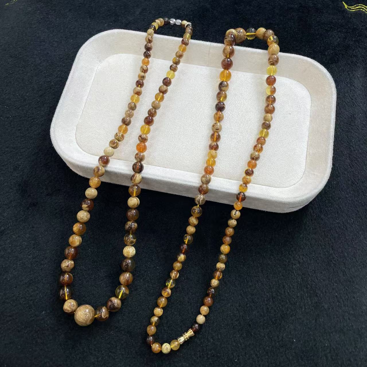 琥珀项链-206929T06-3A39-多样性/发其一