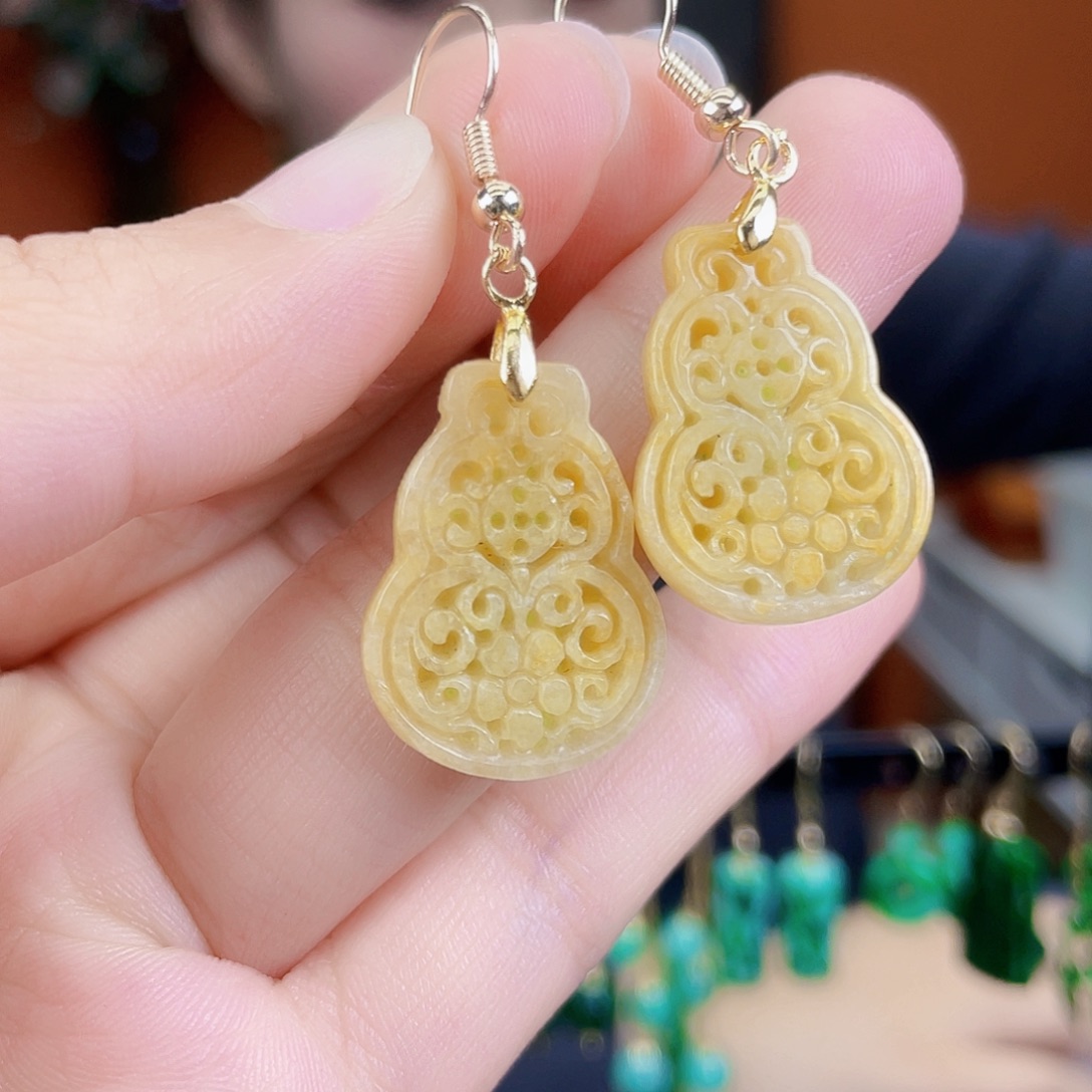 翡翠未镶嵌耳饰饰品