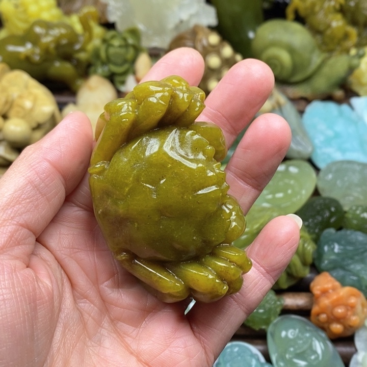 蛇纹石玉手把未镶嵌